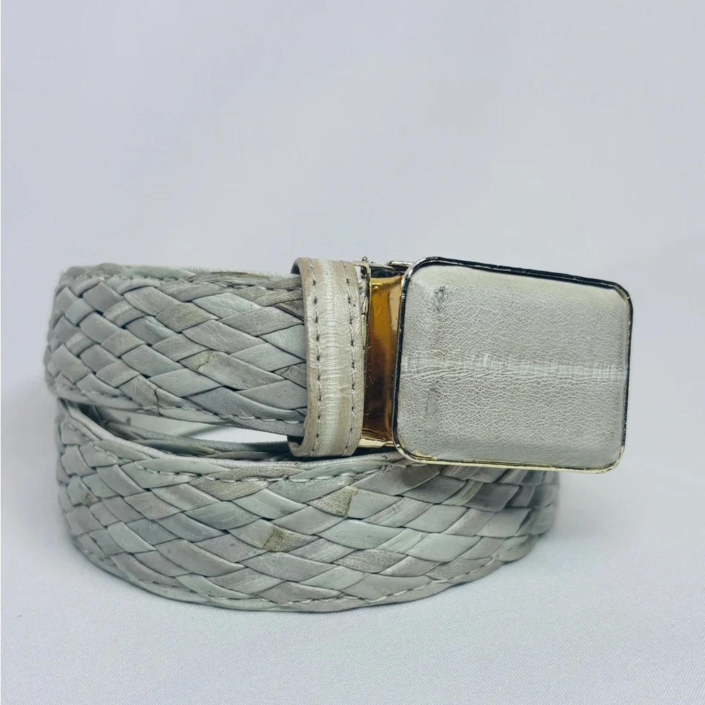 Vintage 90's Women's Leather Braided Woven Mint Sea foam Green Belt L‎